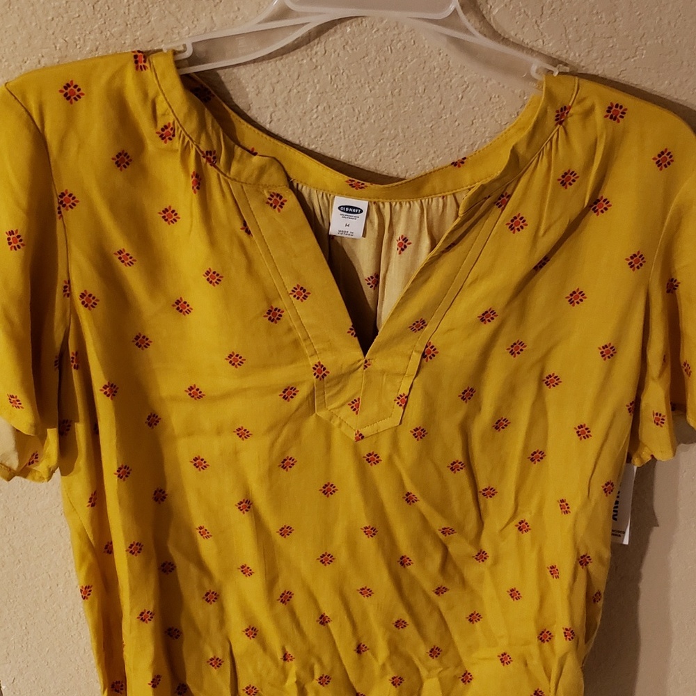 Old Navy Scallop Blouse